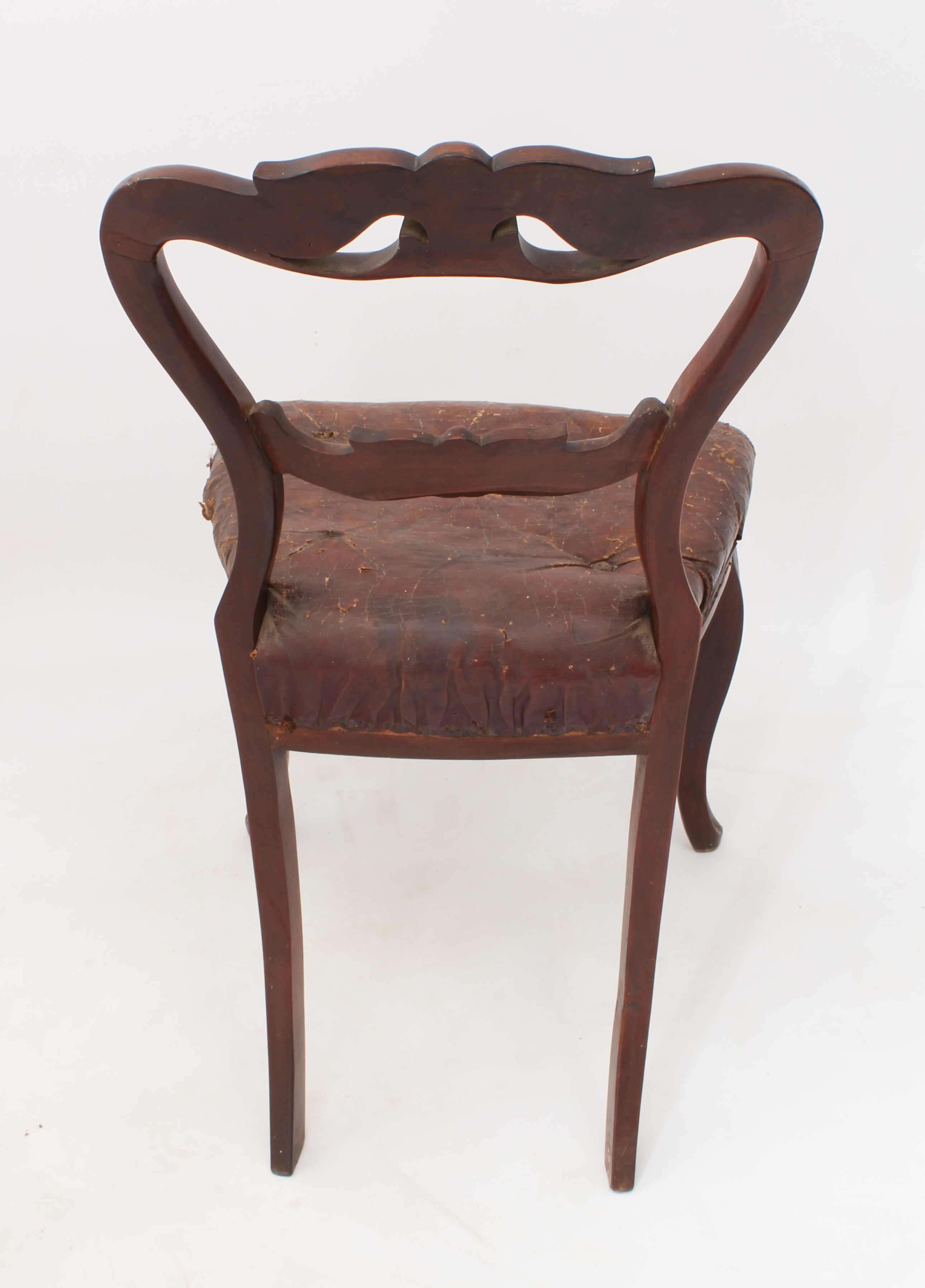 A set of five mid-19th century carved walnut and leather balloon back dining chairs - with foliate - Image 4 of 4