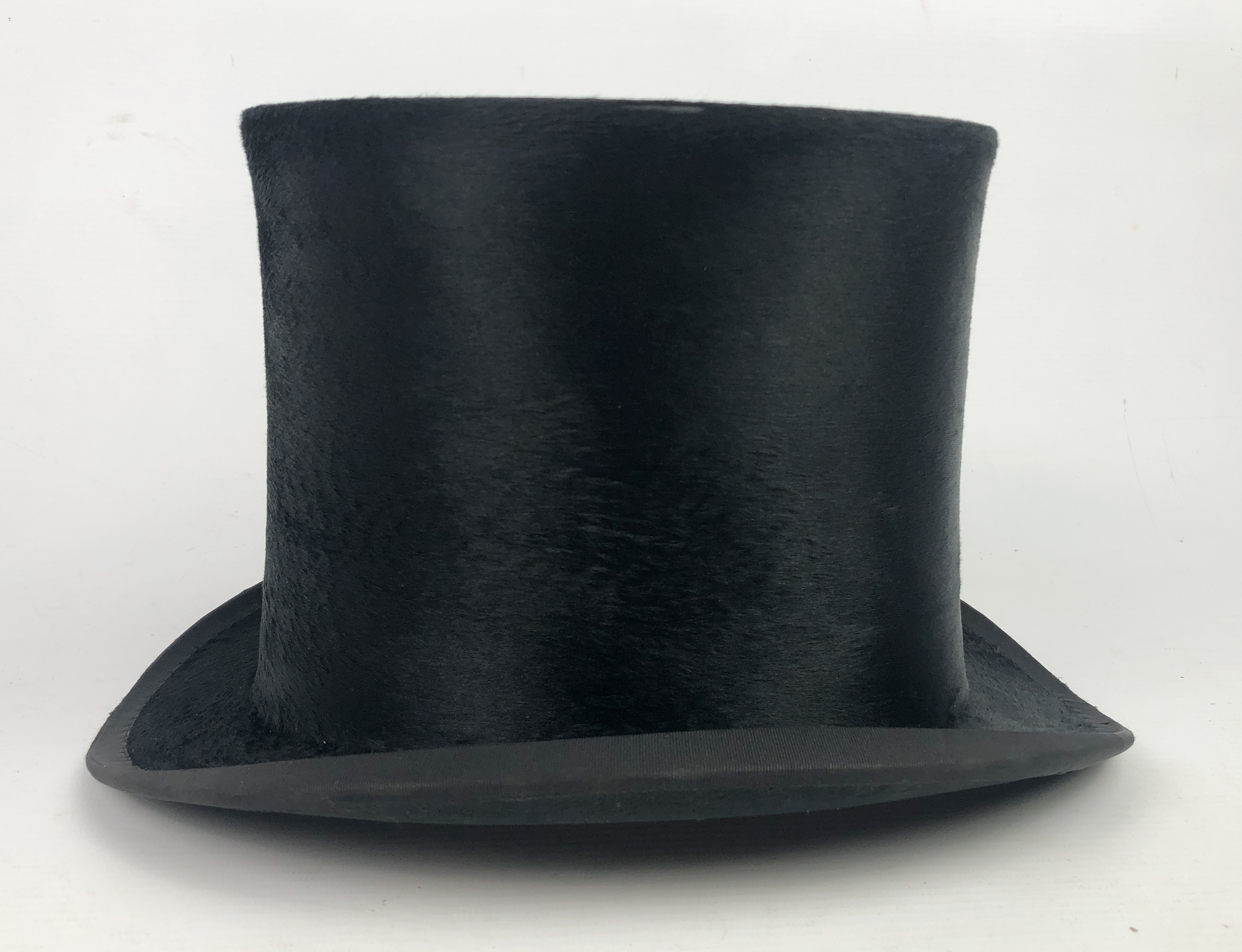 A splendid and fine quality silk top hat by Harman of 422 The Strand, London - late 19th / early - Image 11 of 20
