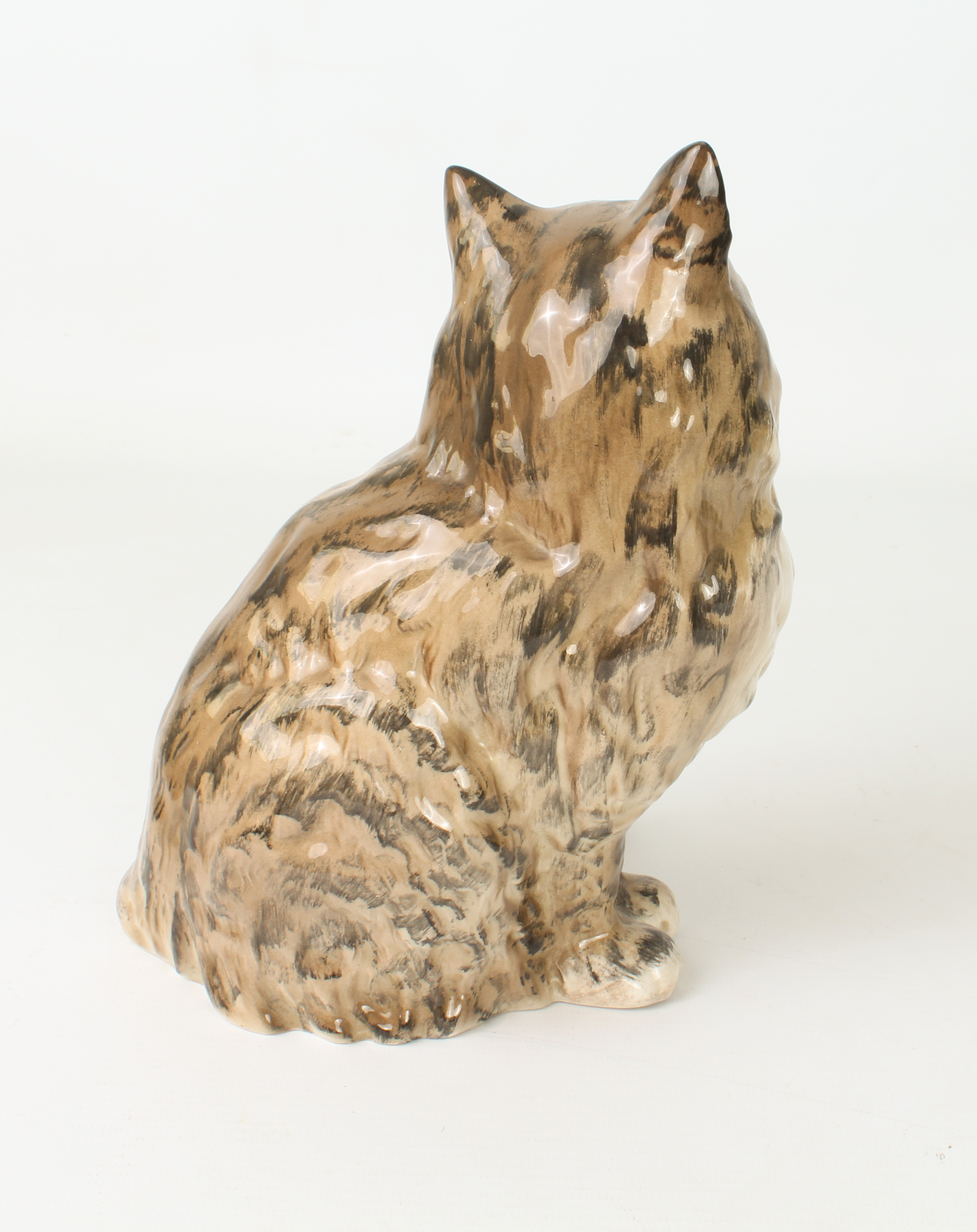 A mixed lot of five: 1. a Beswick 1867 seated Persian cat (20.5 cm high); 2. a miniature Coalport - Image 24 of 30