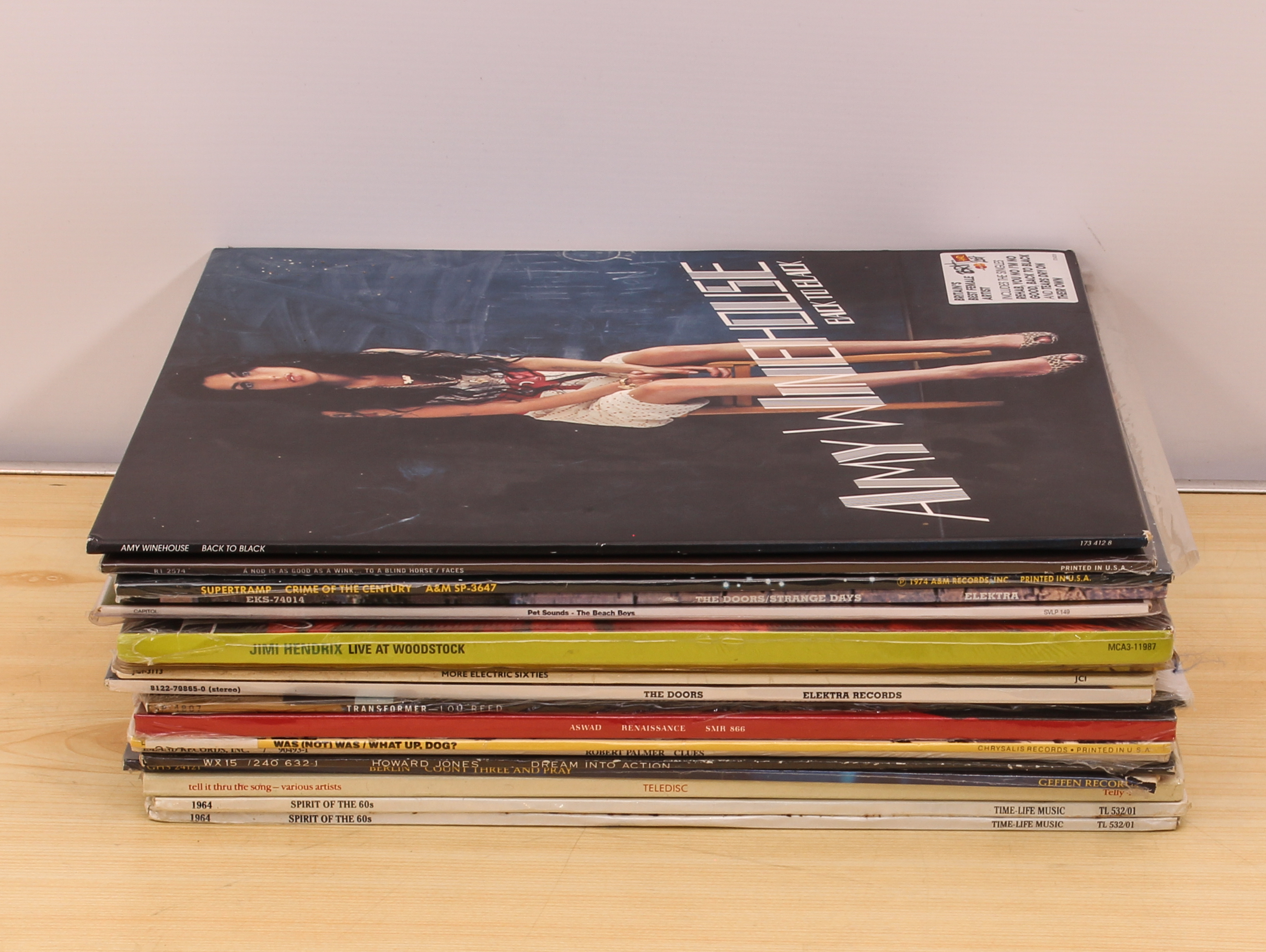 18 re-issue and sealed albums to include: Amy Winehouse; Elton John (Simply Vinyl sealed); - Image 4 of 4