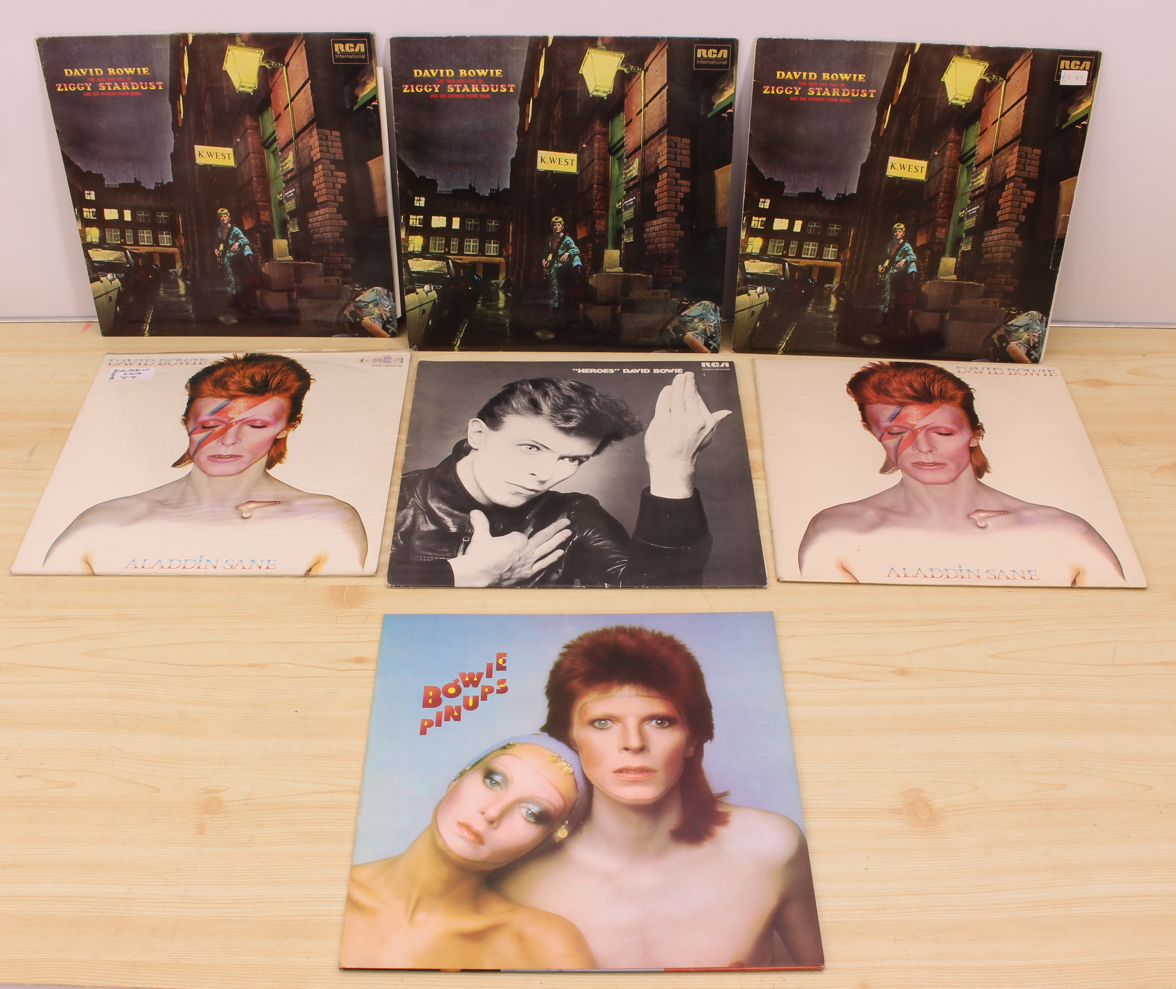 14 albums by David Bowie to include: Ziggy Stardust x 3; Aladdin Sane x 2; Pin Ups; Heroes; Let's - Image 2 of 3