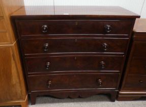 19TH CENTURY MAHOGANY CHEST OF 4 DRAWERS,