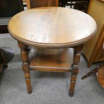 MAHOGANY CIRCULAR LAMP TABLE WITH UNDERSHELF ON TURNED SUPPORTS,