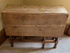 OAK GATELEG TABLE.