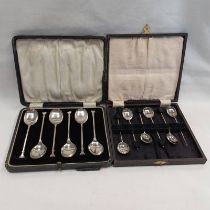 CASED SET OF 6 SILVER SEAL END TEASPOONS & CASED SET OF 6 SILVER COFFEE SPOONS - 85G