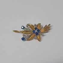 9CT GOLD SAPPHIRE & DIAMOND SET LEAF BROOCH, THE DIAMONDS APPROX 0.4 CARATS IN TOTAL - 8.