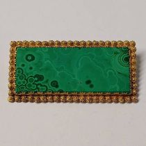 MID 19TH CENTURY GOLD MALACHITE OBLONG BROOCH WITH CANNETILLE BORDER - 5.