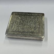 EGYPTIAN SILVER BOX WITH ENGRAVED DECORATION WITH MARK TO INTERIOR - 9CM LONG,