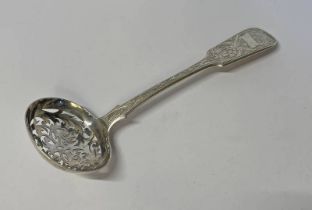 VICTORIAN SILVER FIDDLE PATTERN SIFTER LADLE WITH ENGRAVED DECORATION BY GEORGE WHITE,