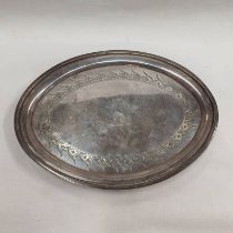 GEORGE III SILVER OVAL STAND BY HENRY NUTTING, LONDON 1802 - 15.