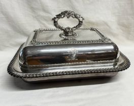 LARGE 19TH CENTURY SILVER PLATED ENTREE DISH - 36 CM WIDE