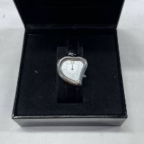 YVES SAINT LAURENT LADIES HEART SHAPED QUARTZ WRISTWATCH Condition Report: Strap is