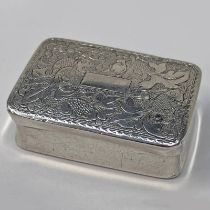 19TH CENTURY CHINESE SNUFF BOX WITH FOLIATE ENGRAVED DECORATION, 2 CHARACTER MARK TO INSIDE - 4.