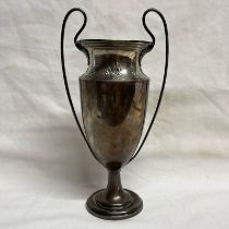 ARTS & CRAFTS SILVER 2-HANDLED PEDESTAL VASE CHESTER 1908 - 23CM TALL,