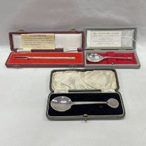 SILVER COMMEMORATIVE SPOON: THE LEICESTER SPOON, SHEFFIELD 1980 & THE MANNERS SILVER FORK,