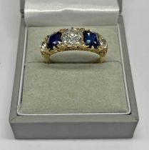 EARLY 20TH CENTURY SAPPHIRE & DIAMOND 5- STONE RING, THE CENTRAL OLD EUROPEAN CUT DIAMOND APPROX 1.