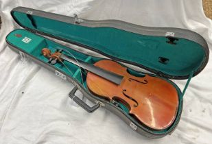 CHINESE VIOLIN IN CASE