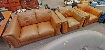 TAN LEATHER 3 PIECE LIVING ROOM SUITE