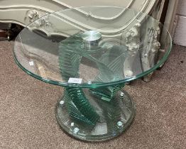 CIRCULAR GLASS TABLE ON DECORATIVE PEDESTAL WITH CIRCULAR BASE,