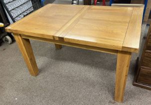 OAK RECTANGULAR KITCHEN TABLE WITH FOLD-OUT LEAF 180 CM LONG EXTENDED
