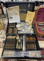 SBS BESTECKE SOLINGEN MODEL NO 25 23/24 KARAT PLATED CUTLERY SET IN BOX WITH KEYS AND CERTIFICATE.