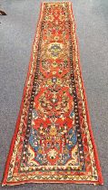 LARGE WOOL PILE HAND WOVEN IRANIAN RUNNER FROM THE SUROK REGION OF IRAN - 349 X 78 CM
