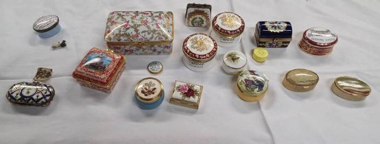 SELECTION OF PORCELAIN TRINKET BOXES TO INCLUDE LIMOLES, ASHFORD ETC.