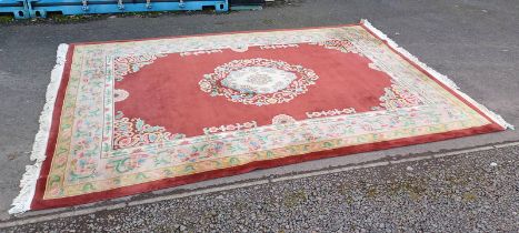 CHINESE STYLE CARPET WITH RED & CREAM FLORAL PATTERN,