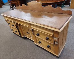 19TH CENTURY PINE DRESSER WITH 3 FRIEZE DRAWERS OVER 2 CENTRALLY SET PANEL DOORS FLANKED BY 2 PAIRS