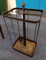METAL STICK STAND WITH CENTRE COLUMN