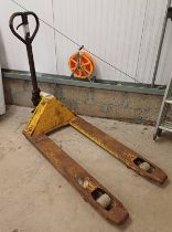 JUNGHEINRICH PALLET TRUCK