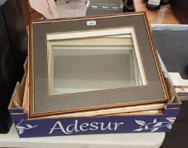 GOOD SELECTION OF PICTURE FRAMES OF VARYING SIZES