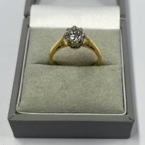 18CT GOLD DIAMOND SINGLE STONE RING, THE BRILLIANT CUT DIAMOND APPROX 1.