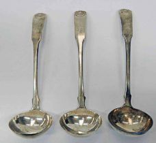 SET OF 3 GEORGE III SCOTTISH SILVER FIDDLE PATTERN TODDY LADLES BY ANDREW WILKIE,