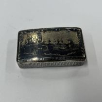 LATE 19TH CENTURY RUSSIAN SILVER SNUFF BOX WITH NIELLO WORK DECORATION BY ATHIAS KILPELAINEN CIRCA