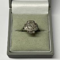 EARLY 20TH CENTURY 18CT GOLD & PLATINUM DIAMOND SET PLAQUE RING