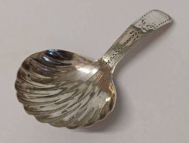 GEORGE III SILVER CADDY SPOON WITH SHELL BOWL,
