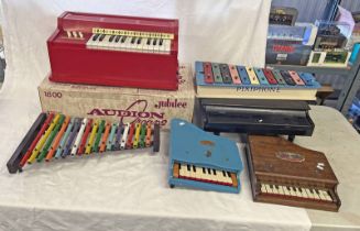 AUDION 1800 ORGAN TOGETHER WITH OTHER MUSICAL INSTRUMENTS