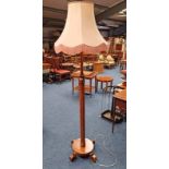 WALNUT STANDARD LAMP WITH REEDED COLUMN ON CIRCULAR BASE WITH 4 SPREADING SUPPORTS