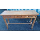 OAK HALL TABLE WITH 3 DRAWERS.