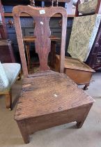 18TH CENTURY OAK CHAIR WITH SINGLE DRAWER TO SIDE ON BLOCK FEET.