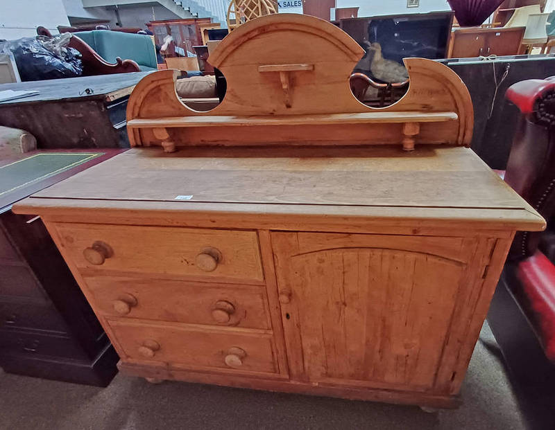 19TH CENTURY PINE DRESSER WITH SHAPED BACK, 3 DRAWERS & SINGLE PANEL DOOR,