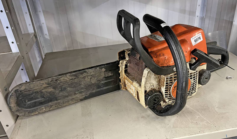 STIHL PETROL CHAIN SAW