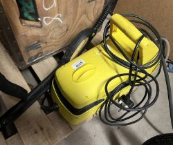 KARCHER 210 POWER WASHER