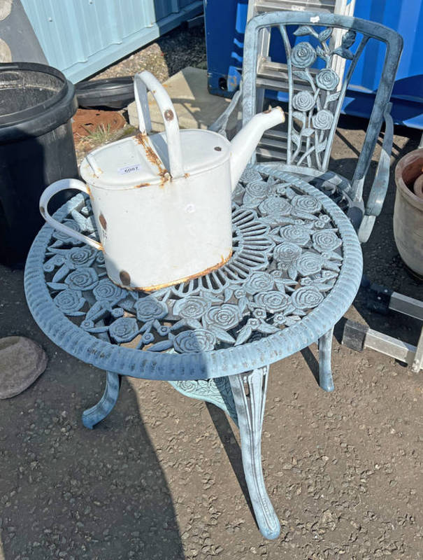 PLASTIC TABLE AND CHAIR WITH ENAMEL WATERING CAN -3-