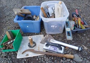 GOOD SELECTION OF VARIOUS TOOLS TO INCLUDE 3 WOOD PLANES, HAND DRILL, DRILL BITS,