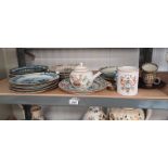 SELECTION OF 18TH & 19TH CENTURY ORIENTAL PORCELAIN ON 1 SHELF Condition Report: