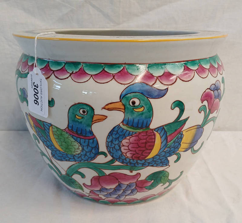 CHINESE JARDINIERE WITH LOVEBIRD DECORATION,