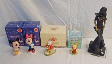 4 ROYAL DOULTON FIGURES TO INCLUDE MICKEY MOUSE MM1, MINNIE MOUSE MM2, SOMETHING TO DRAW RB13,