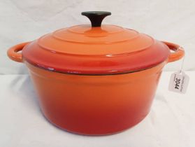 BURNT ORANGE LE CREUSET STYLE LIDDED CASSEROLE DISH,